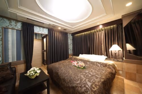 Standard King Room