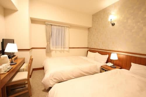 Twin Room (3 Adults) - Smoking