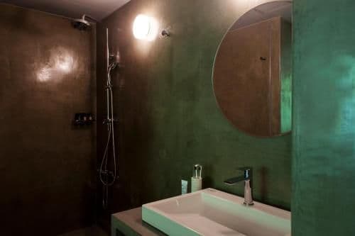 Deluxe Double Room with Shower