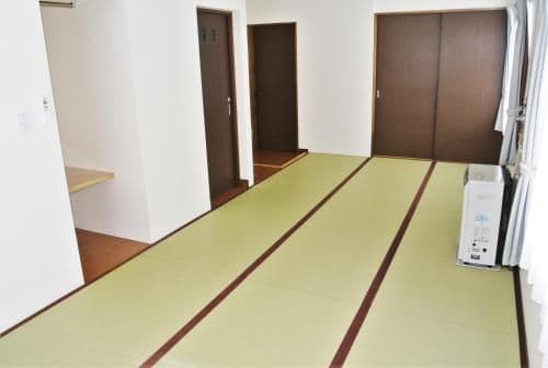 Family Japanese-Style Room