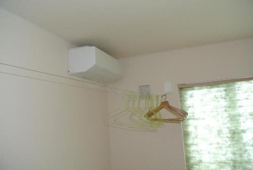 Single Japanese-Style Room with Shared Bathroom