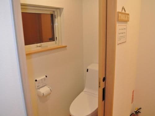 Single Japanese-Style Room with Shared Bathroom