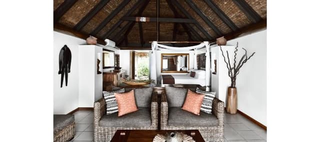 BUNGALOW WITH PRIVATE POOL