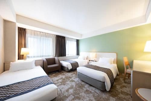 Triple Room