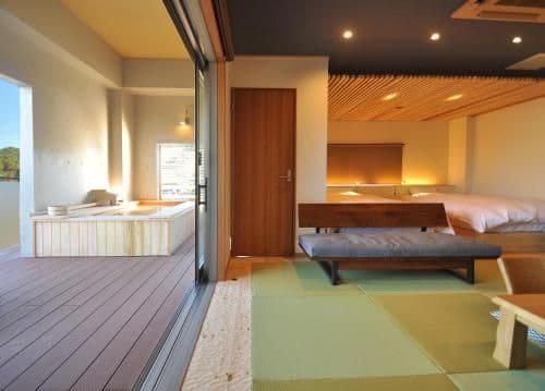 Twin Room with Tatami Area and Semi Open-Air Bath - Non-Smoking