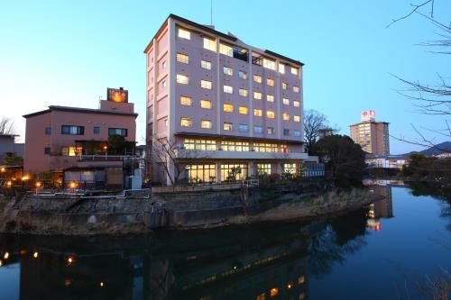 โฮเต็ล โคะโยะคาคุ (Hotel Koyokaku)0