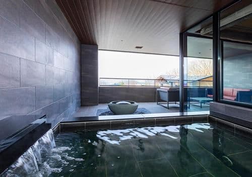 Suite Resort (3rd floor)