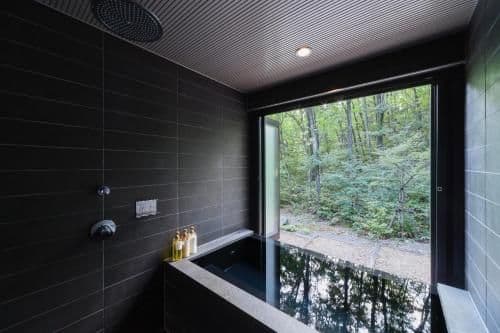 Phoenix One - Four Bedroom Chalet (10 Adults)
