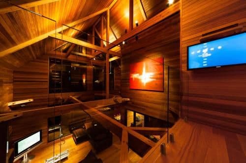 Phoenix One - Four Bedroom Chalet (10 Adults)