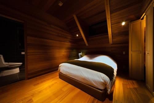 Phoenix One - Four Bedroom Chalet (10 Adults)