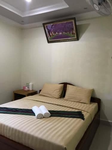 Large Double Room