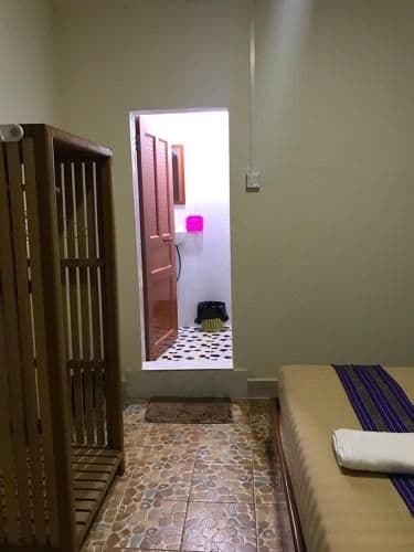 Large Single Room