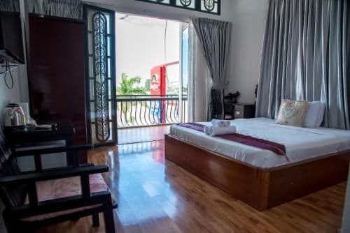 Classic Double Room with Balcony