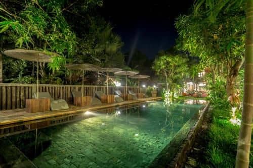Isann Lodge Isann Lodge