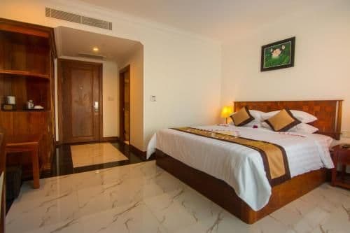 Landmark Double or Twin with Pool View
