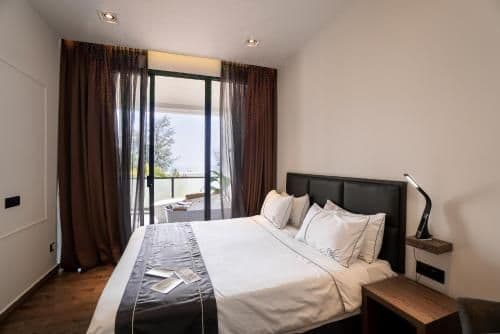Residential Suite Sea View