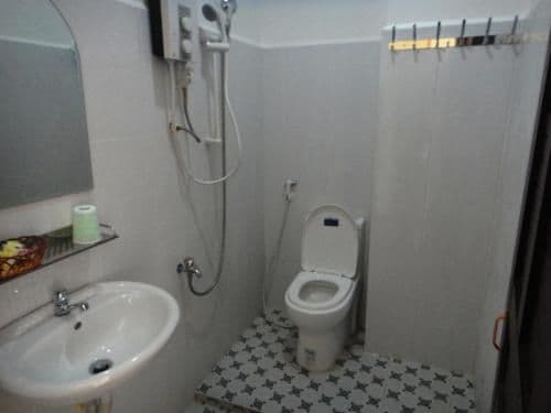 Standard Twin Room with Air Conditioner