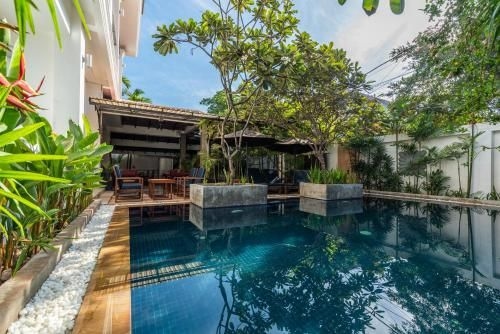 Landing Zone Boutique Hotel0