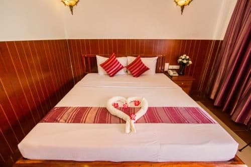 Double Room with Air-Conditioning