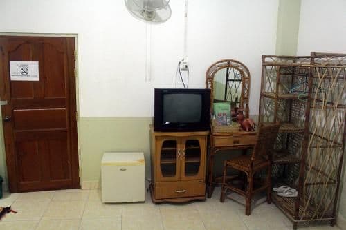Superior Twin Room with Air-conditioning