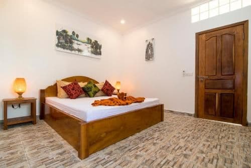 Double Room with Private Bathroom