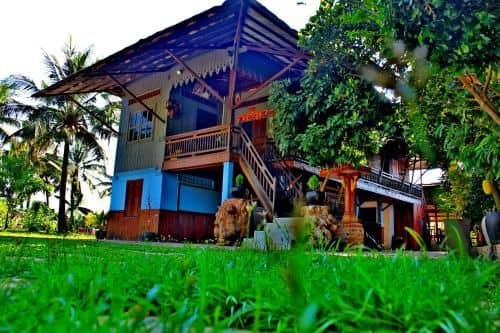Yi family The permaculture Homestay Yi family The permaculture Homestay