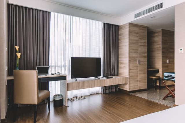 DOUBLE DELUXE ONE BEDROOM