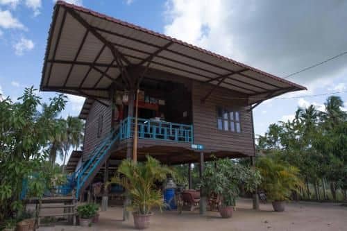 Prithy & Mutta (Community Homestay Chansor 15 ) Prithy & Mutta (Community Homestay Chansor 15 )