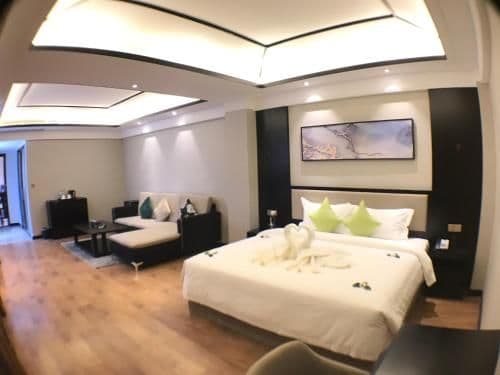 Executive Suite