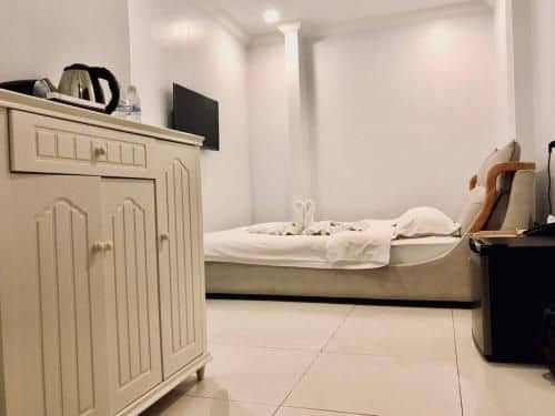 LY KHENG Hotel សណ្ឋាគារលីខេង LY KHENG Hotel សណ្ឋាគារលីខេង