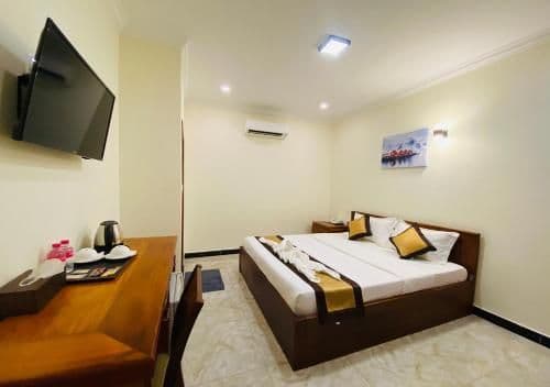Double Room No Window
