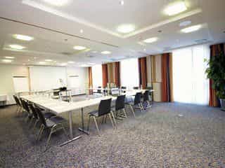 Park Inn by Radisson Zurich Airport Park Inn by Radisson Zurich Airport