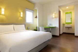 โรงแรมอมาริสแมงกาเบซา โรงแรมอมาริสแมงกาเบซา