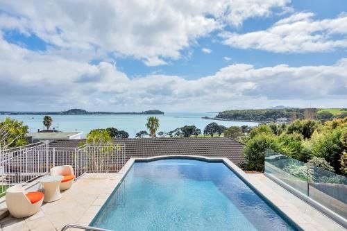 Elegant Orakei 4BR Mansion4