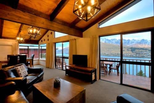 A Surprise on Sunrise! Panoramic Lake Views A Surprise on Sunrise! Panoramic Lake Views