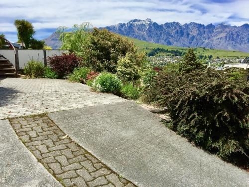 Quintessential Queenstown Cottage, Panoramic Views4
