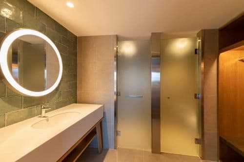 Two Bedrooms Suite with Three Beds