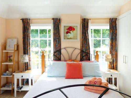 Bnb on Hagley Park, Christchurch Central, A free ride to Railway Station Bnb on Hagley Park, Christchurch Central, A free ride to Railway Station