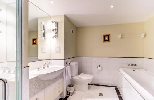 Twin Room with Lake View