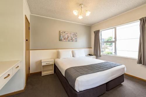 Heartland Ambassador Hotel Hamilton3