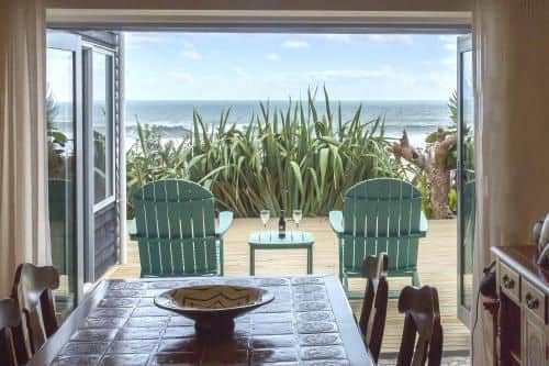 CHESTER COTTAGE - BEACHFRONT LUXURY CHESTER COTTAGE - BEACHFRONT LUXURY