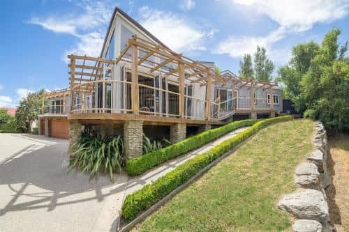 Pinnacle Villa by MajorDomo Pinnacle Villa by MajorDomo