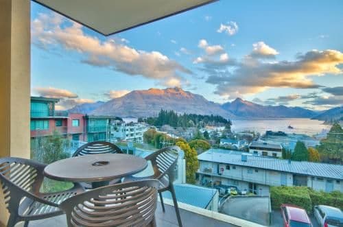 Five-Bedroom Apartment with Lake Views