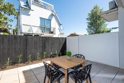 Apartment - Split Level