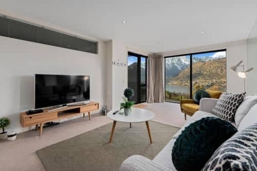 Goldrush Vista - Queenstown Holiday Home Goldrush Vista - Queenstown Holiday Home