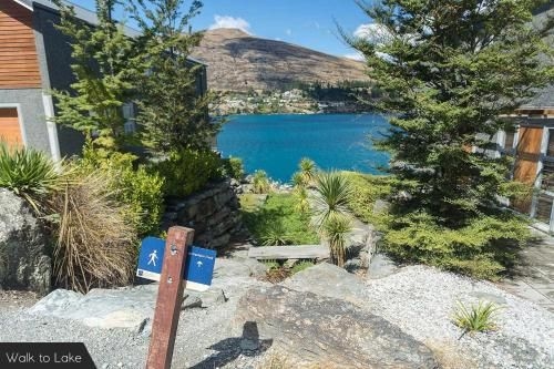 Alpine Village - 2 Bedroom Executive Apartment1
