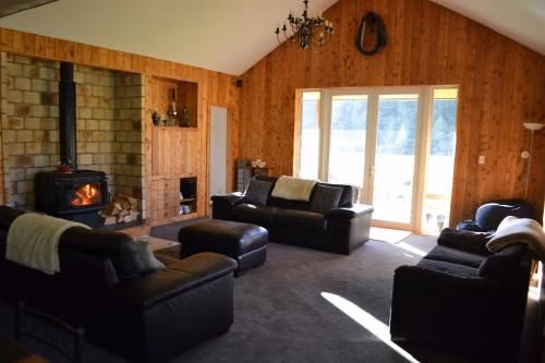 Ahaura Lodge & Waterwheel Farm2