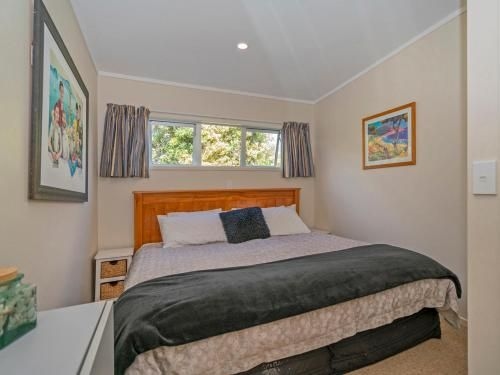 Oysters Retreat - Cooks Beach Holiday Home2