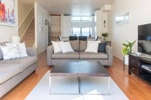 Stylish 2 Bedroom Townhouse in Heart of Ponsonby Stylish 2 Bedroom Townhouse in Heart of Ponsonby