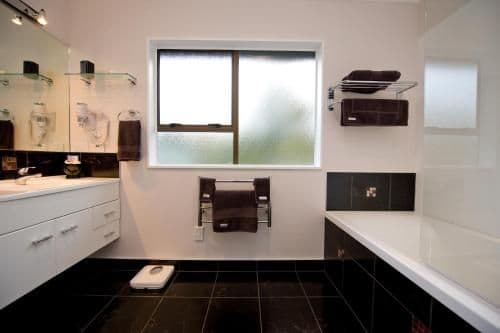 King Lodge Room with Private Bathroom